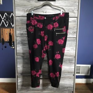 Floral Crop Torrid Ponte Pant 16R
